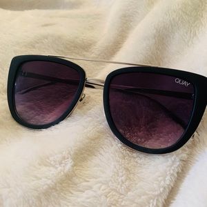Quay Sunglasses- French Kiss